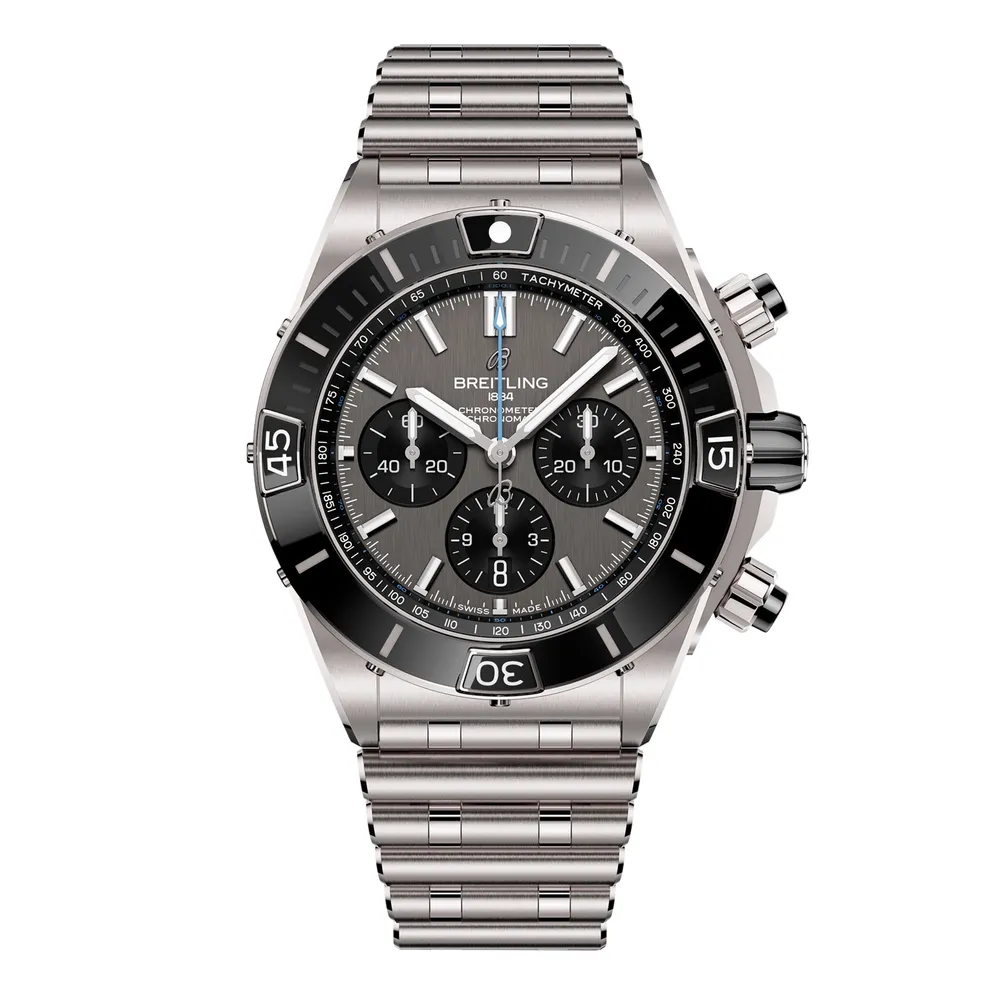 Breitling Super Chronomat B01 EB0136251M1E1