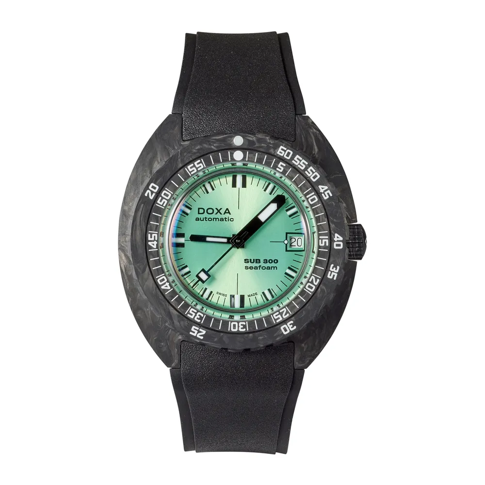 DOXA SUB 300 Carbon 822.70.131.20-SE5