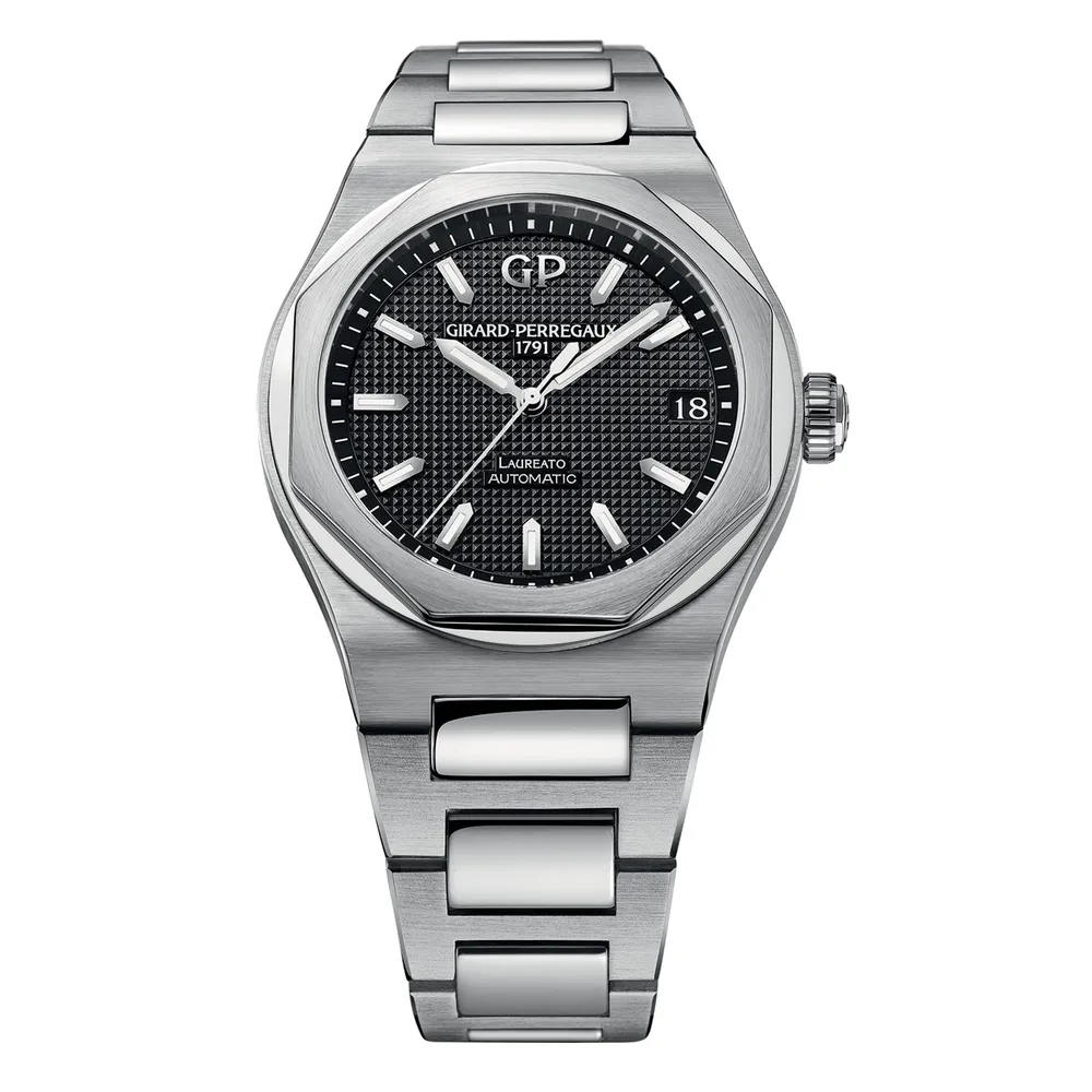 Girard-Perregaux Laureato Black 81010-11-634-11A
